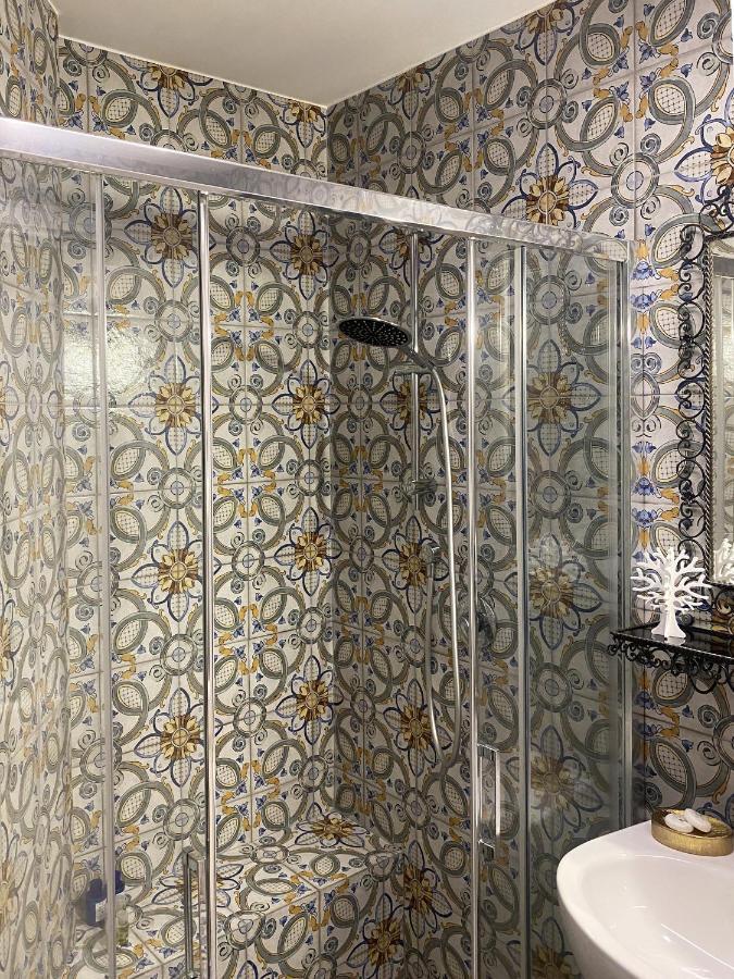 Emanuele Domus Apartment Катания Екстериор снимка